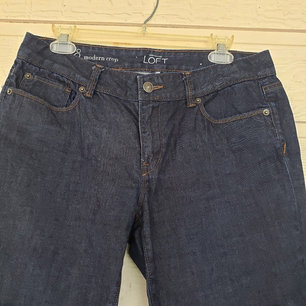 Loft  Capri Pants sz 29 modern crop design dark blue denim  Capri NWOT - Picture 5 of 10